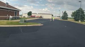 Best Driveway Repair and Patching  in Roseburg Nth, OR